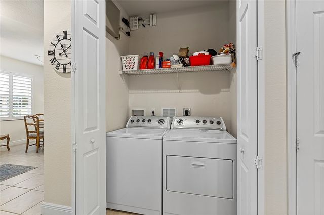 6345 Oxford Circle 101A, Vero Beach, FL 32966