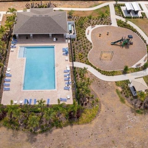 2763 FETCHING TRAIL, Davenport, FL 33896