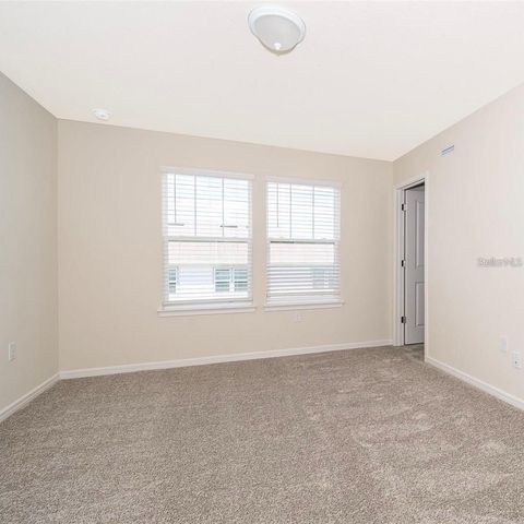 2763 FETCHING TRAIL, Davenport, FL 33896