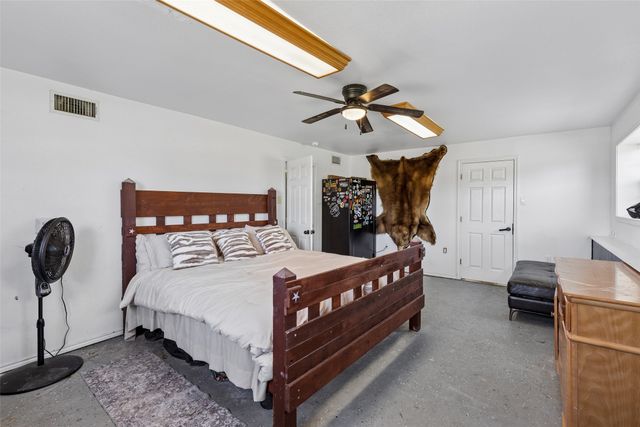 2986 Vz County Road 3208, Wills Point, TX 75169