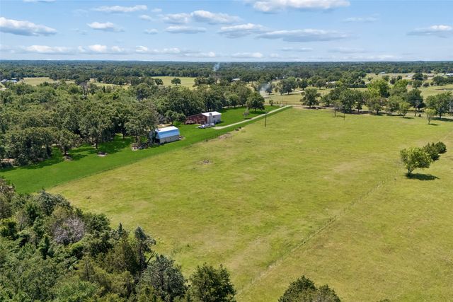 2986 Vz County Road 3208, Wills Point, TX 75169