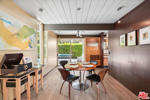 1568 Stoddard Avenue, Thousand Oaks, CA 91360