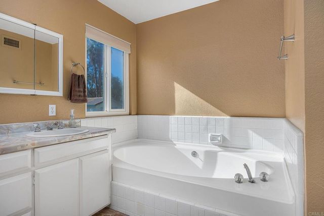 16338 Swartz Canyon Road, Ramona, CA 92065