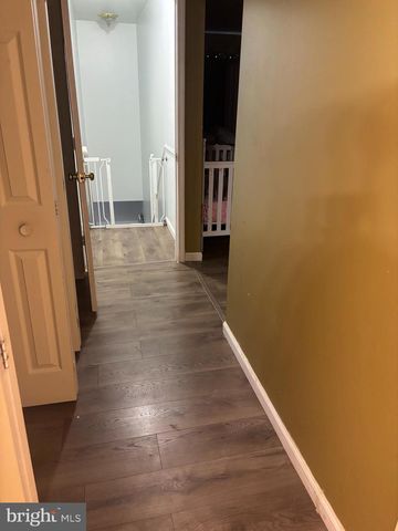 24 OAKTON DR, Atco, NJ 08004