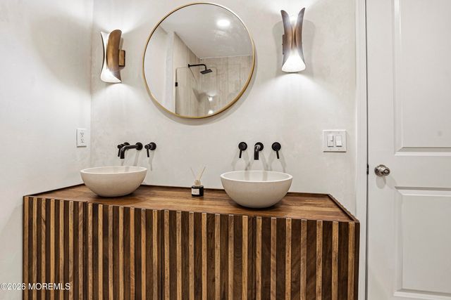 127 W 2nd Street, Howell, NJ 07731