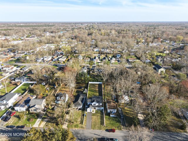 127 W 2nd Street, Howell, NJ 07731