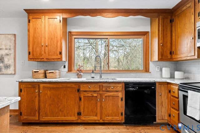 8361 Osborne Tpke, Henrico, VA 23231