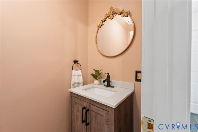 8361 Osborne Tpke, Henrico, VA 23231