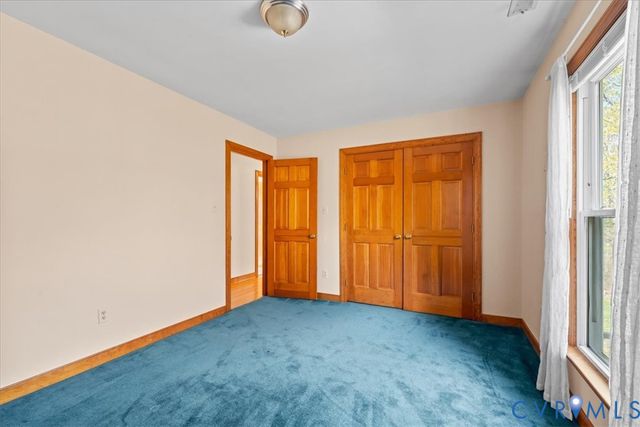 8361 Osborne Tpke, Henrico, VA 23231