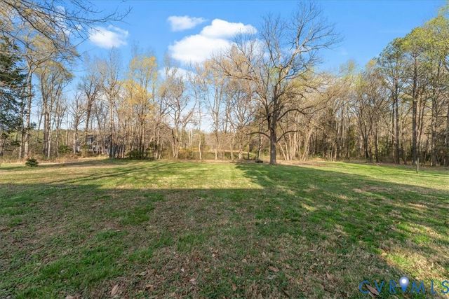 8361 Osborne Tpke, Henrico, VA 23231