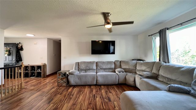 14603 Westbrook Drive, Urbandale, IA 50323