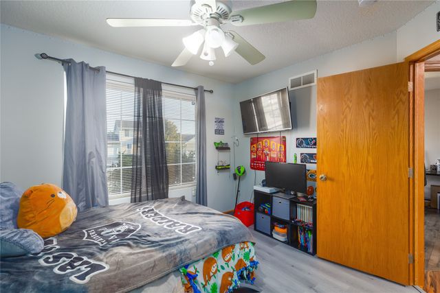 14603 Westbrook Drive, Urbandale, IA 50323