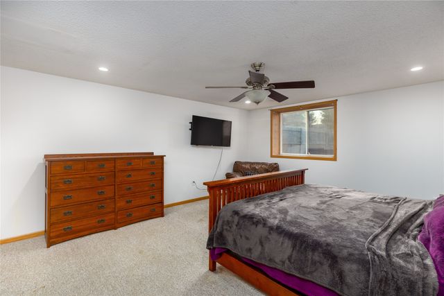 14603 Westbrook Drive, Urbandale, IA 50323