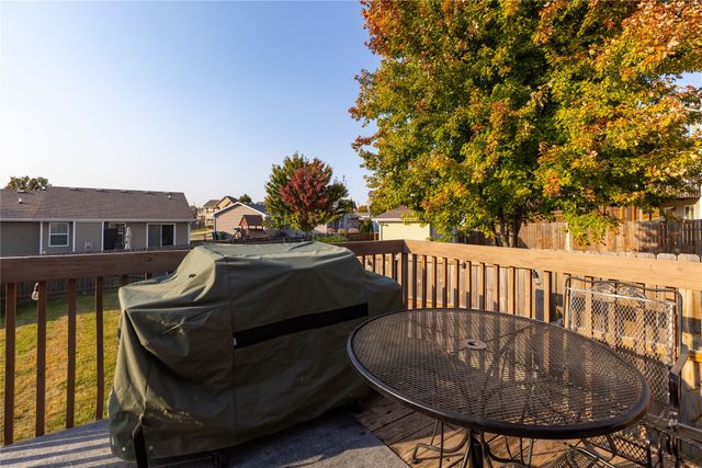 14603 Westbrook Drive, Urbandale, IA 50323