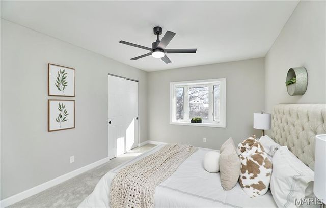 17 Christine Drive, St Peters, MO 63376