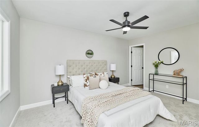 17 Christine Drive, St Peters, MO 63376