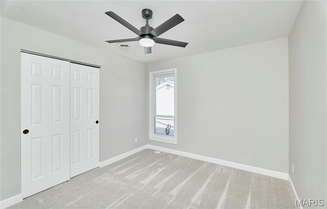 17 Christine Drive, St Peters, MO 63376