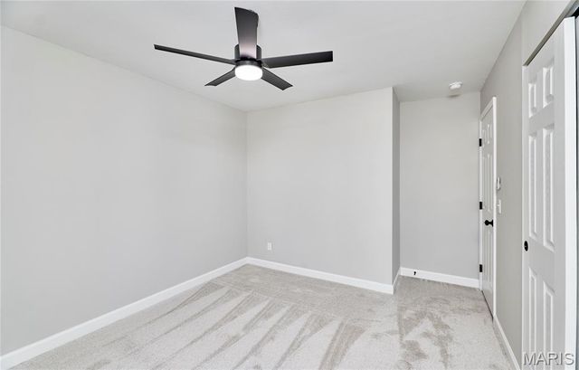 17 Christine Drive, St Peters, MO 63376