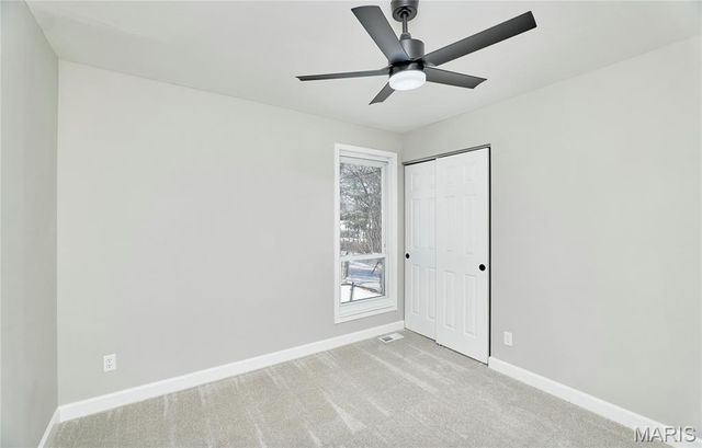 17 Christine Drive, St Peters, MO 63376