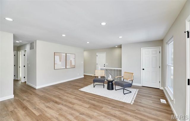 17 Christine Drive, St Peters, MO 63376