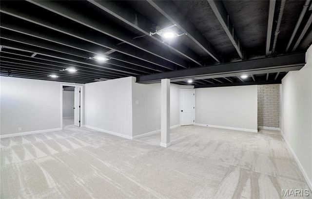 17 Christine Drive, St Peters, MO 63376