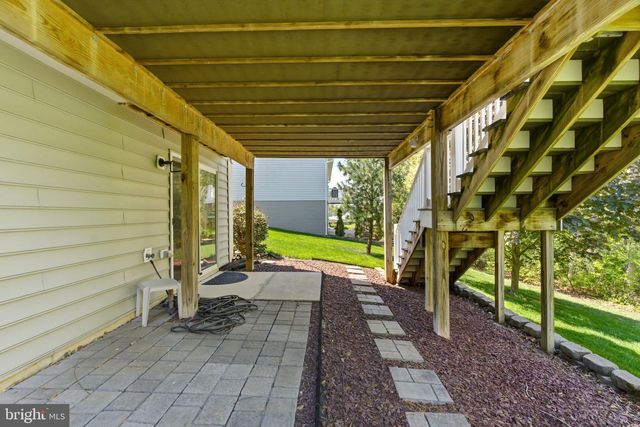 86 CAPE COD CIR, Martinsburg, WV 25403