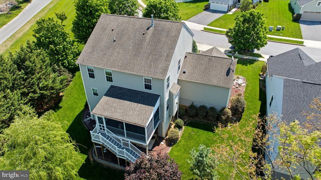 86 CAPE COD CIR, Martinsburg, WV 25403