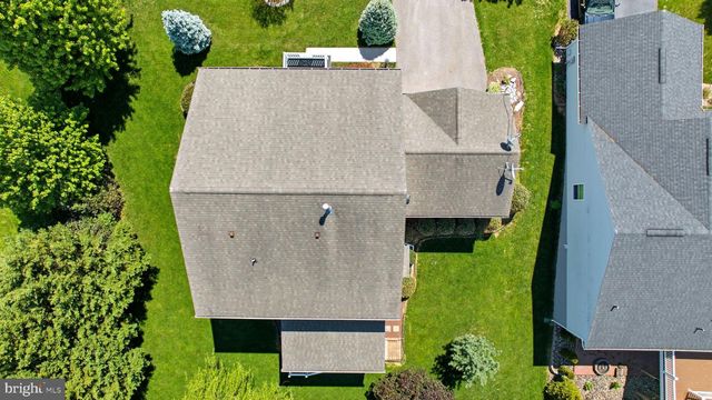 86 CAPE COD CIR, Martinsburg, WV 25403