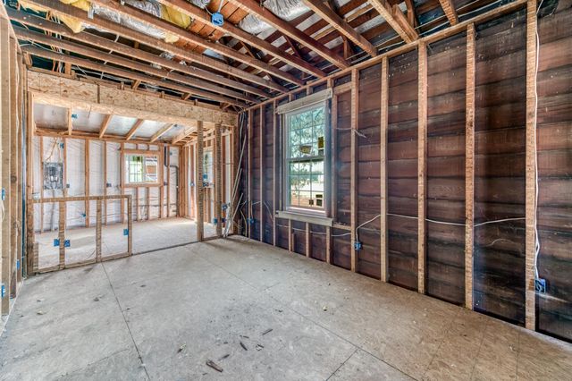 1821 Van Ness Avenue, Fresno, CA 93721