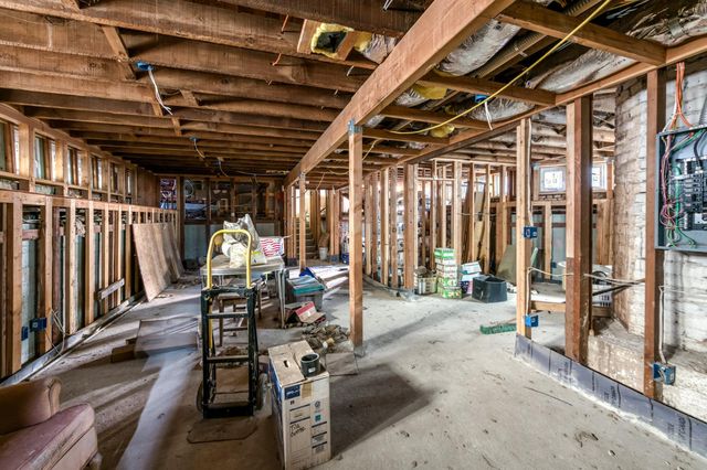 1821 Van Ness Avenue, Fresno, CA 93721