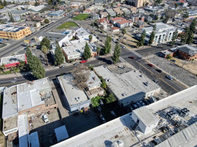 1821 Van Ness Avenue, Fresno, CA 93721