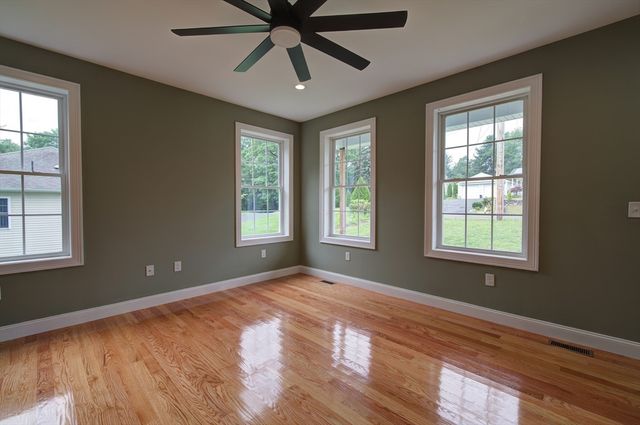 42 Roy St, Ludlow, MA 01056