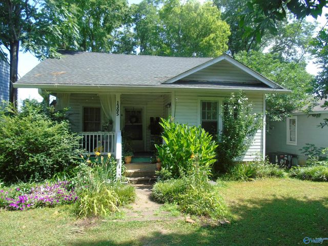 1305 - B Wells Avenue, Huntsville, AL 35801