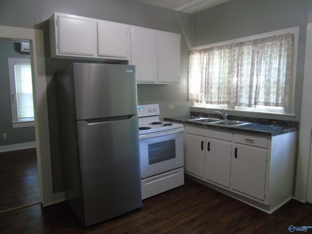 1305 - B Wells Avenue, Huntsville, AL 35801