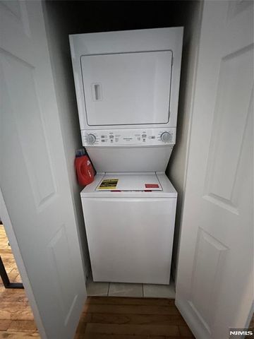 280-320 Oak Street 314 Ti, Ridgewood, NJ 07450