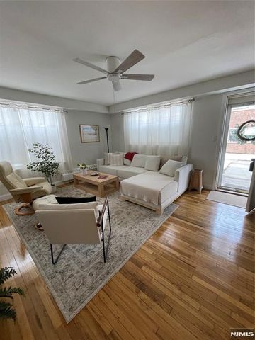 280-320 Oak Street 314 Ti, Ridgewood, NJ 07450