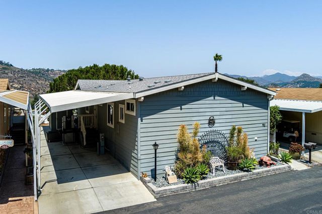 4650 Dulin Road 192, Fallbrook, CA 92028