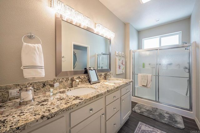 4650 Dulin Road 192, Fallbrook, CA 92028