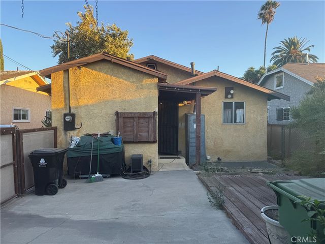 1519 W 69th, Los Angeles, CA 90047