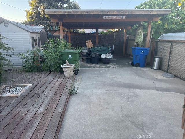 1519 W 69th, Los Angeles, CA 90047