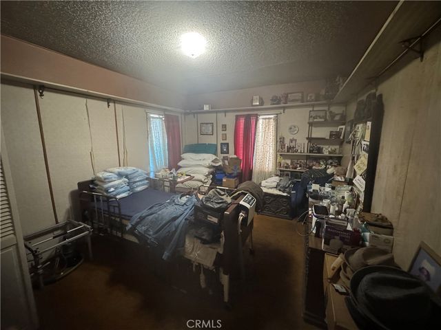 1519 W 69th, Los Angeles, CA 90047