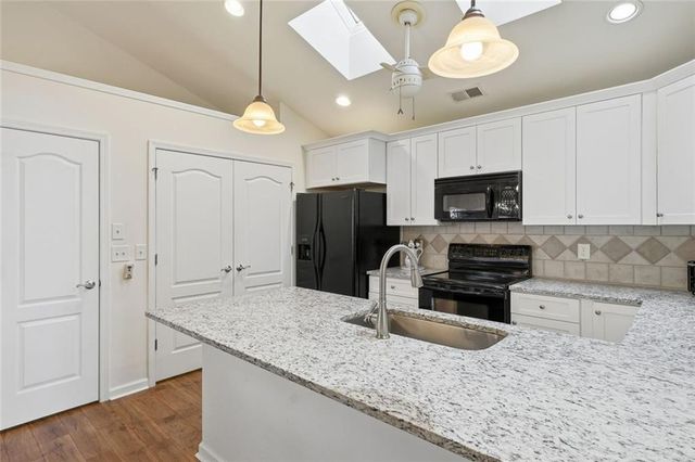 100 Jaime Drive, Canton, GA 30114