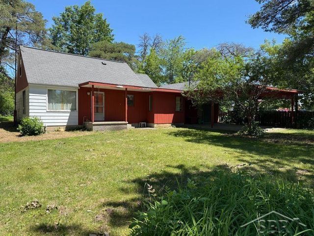 1800 W Shepherd Road, Midland, MI 48642