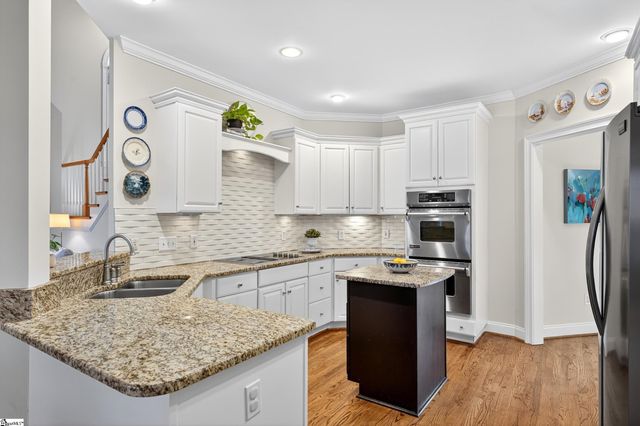 23 Bingham Way, Simpsonville, SC 29680