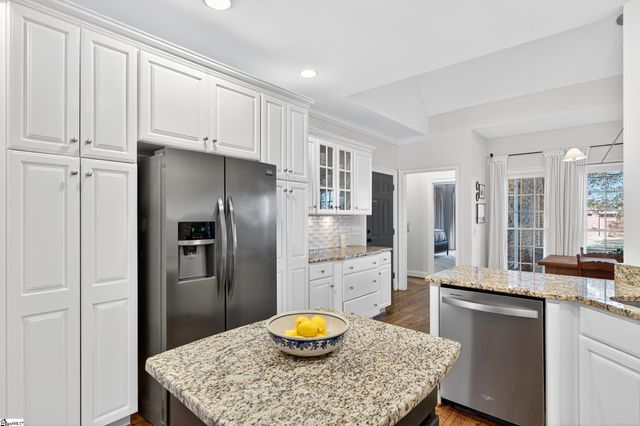 23 Bingham Way, Simpsonville, SC 29680