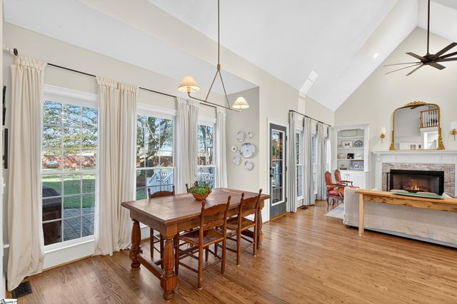 23 Bingham Way, Simpsonville, SC 29680