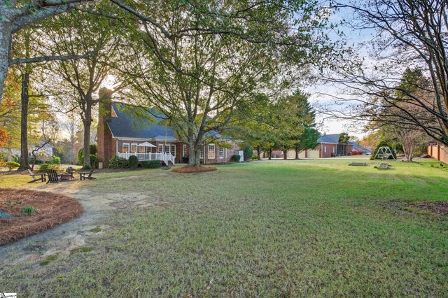 23 Bingham Way, Simpsonville, SC 29680