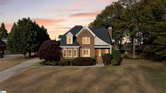 23 Bingham Way, Simpsonville, SC 29680