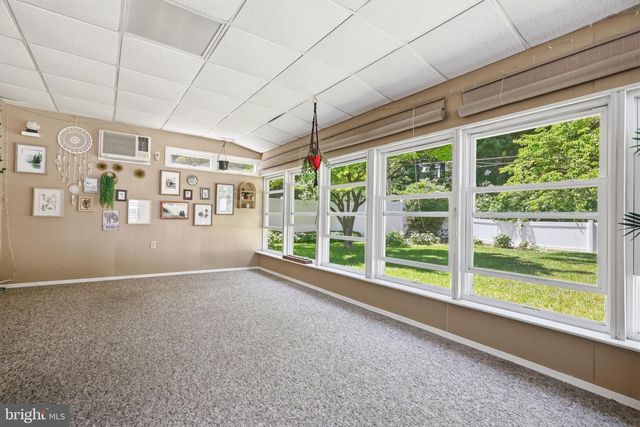 17 MAINBRIDGE LN, Willingboro, NJ 08046