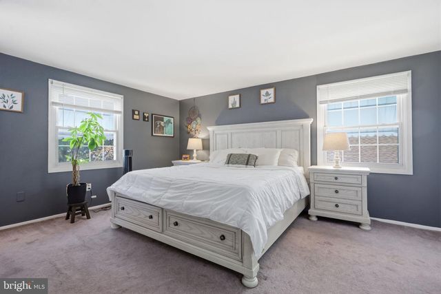 17 MAINBRIDGE LN, Willingboro, NJ 08046